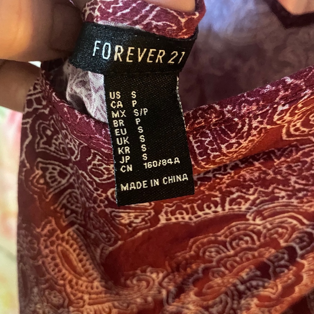 Forever 21 Boho Country Maroon Paisley Loose Fit Spaghetti Strap Dress Size S - Picture 4 of 9